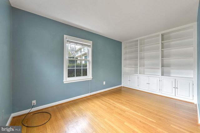 6536 DIVINE ST, Mclean, VA 22101