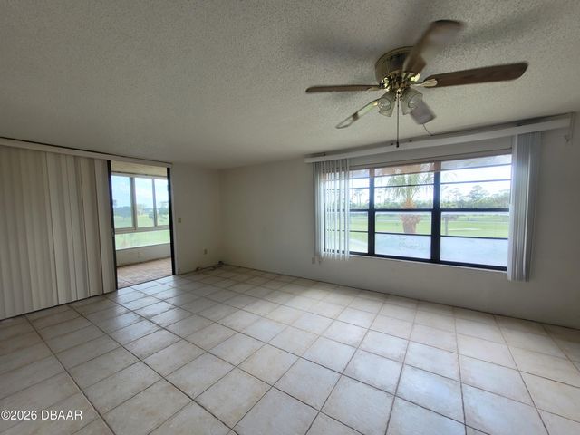 325 Wilder Blvd Apt A401, Daytona Beach, FL 32114