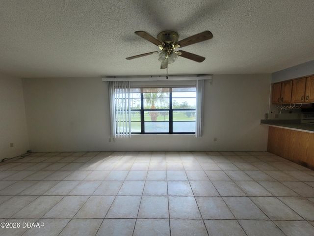 325 Wilder Blvd Apt A401, Daytona Beach, FL 32114