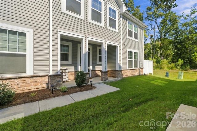 8036 Overmeadow Lane, Charlotte, NC 28269