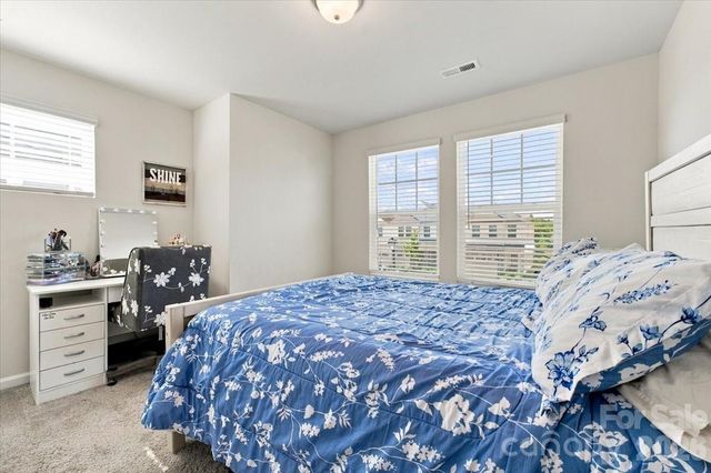 8036 Overmeadow Lane, Charlotte, NC 28269