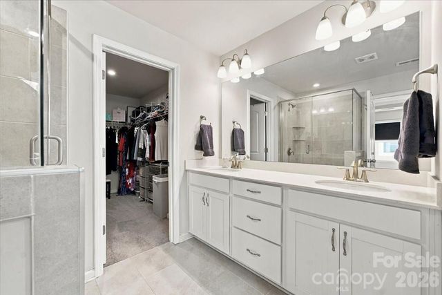 8036 Overmeadow Lane, Charlotte, NC 28269
