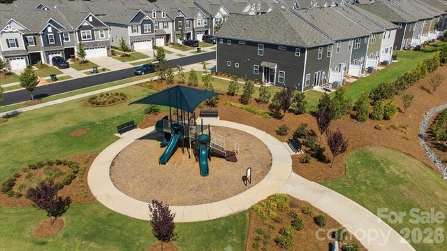 8036 Overmeadow Lane, Charlotte, NC 28269