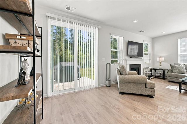 8036 Overmeadow Lane, Charlotte, NC 28269