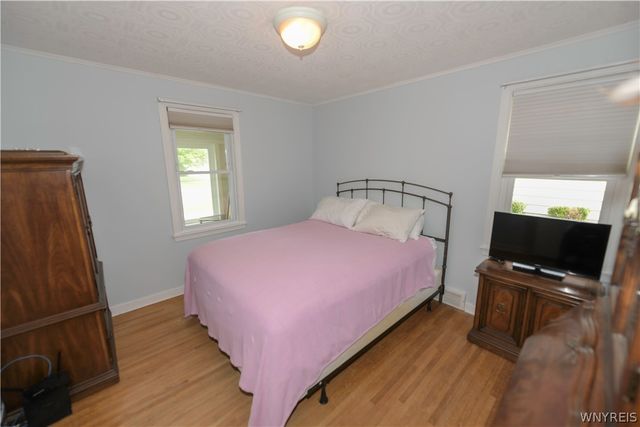 918 92nd Street, Niagara Falls, NY 14304