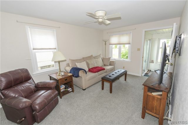 918 92nd Street, Niagara Falls, NY 14304