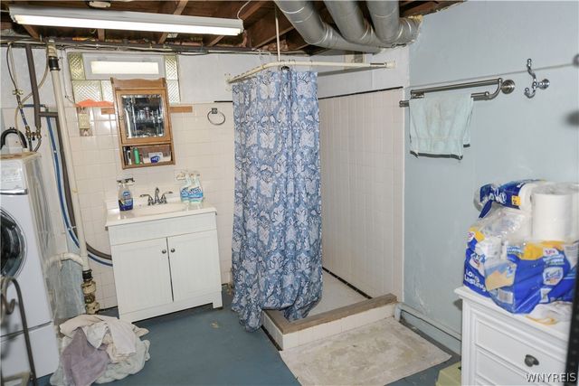 918 92nd Street, Niagara Falls, NY 14304