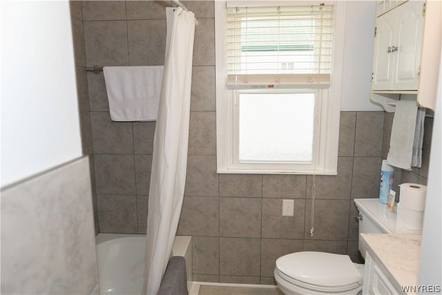 918 92nd Street, Niagara Falls, NY 14304