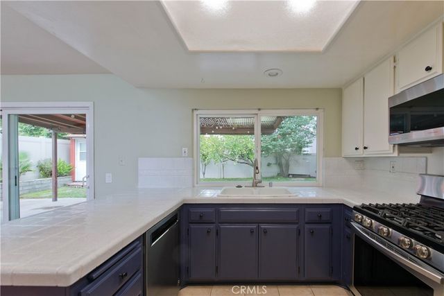 27872 Wakefield Road, Castaic, CA 91384