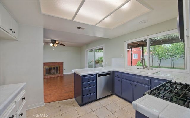 27872 Wakefield Road, Castaic, CA 91384