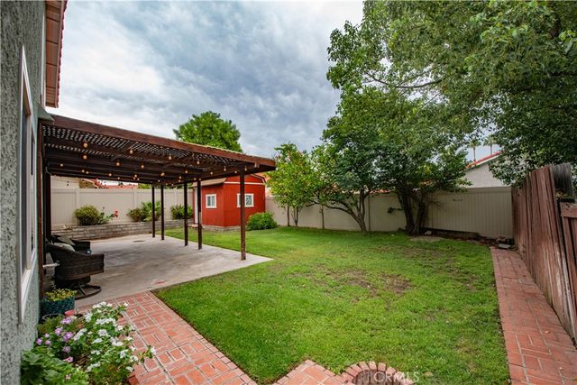 27872 Wakefield Road, Castaic, CA 91384