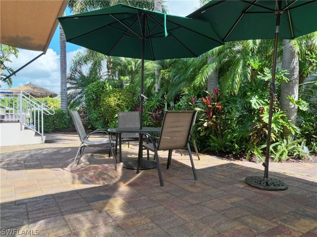 5958 Brightwood DR, Fort Myers, FL 33905