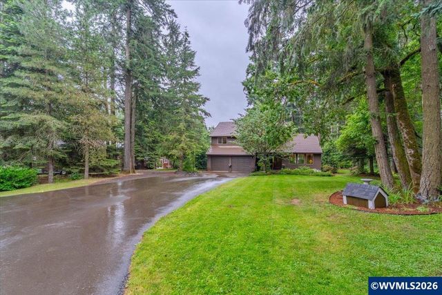 6202 4-J Ln SE, Salem, OR 97317
