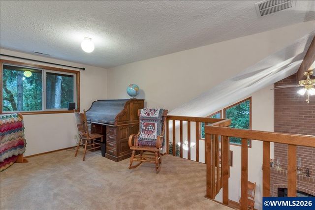 6202 4-J Ln SE, Salem, OR 97317