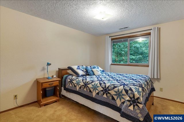 6202 4-J Ln SE, Salem, OR 97317