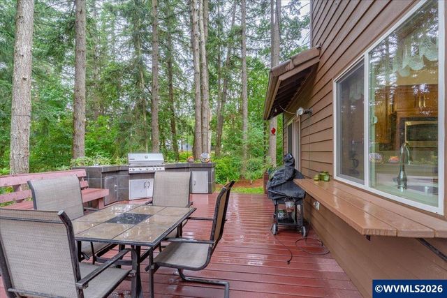 6202 4-J Ln SE, Salem, OR 97317