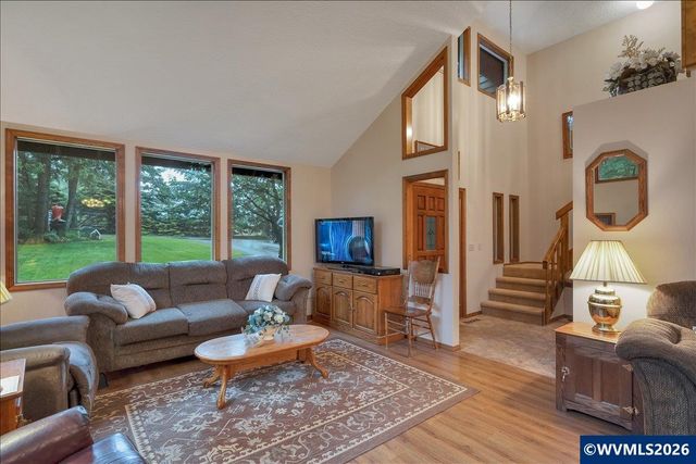 6202 4-J Ln SE, Salem, OR 97317