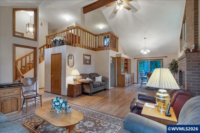 6202 4-J Ln SE, Salem, OR 97317