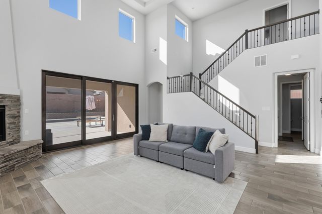 7320 Two Rock Road NW, Albuquerque, NM 87114