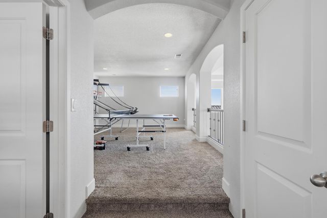 7320 Two Rock Road NW, Albuquerque, NM 87114