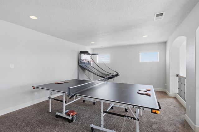 7320 Two Rock Road NW, Albuquerque, NM 87114
