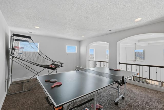 7320 Two Rock Road NW, Albuquerque, NM 87114