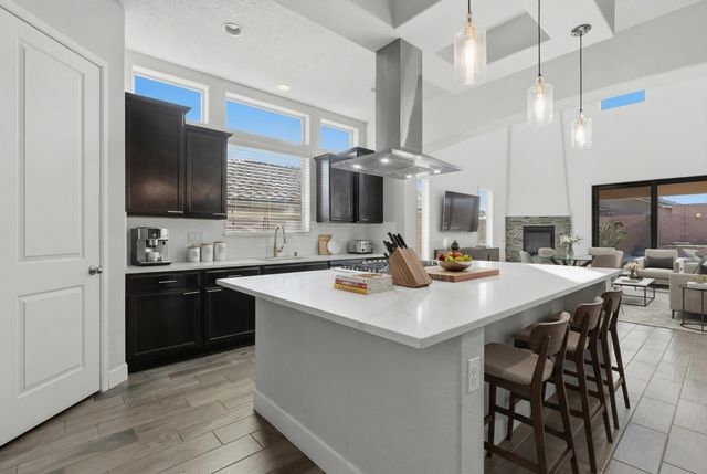 7320 Two Rock Road NW, Albuquerque, NM 87114