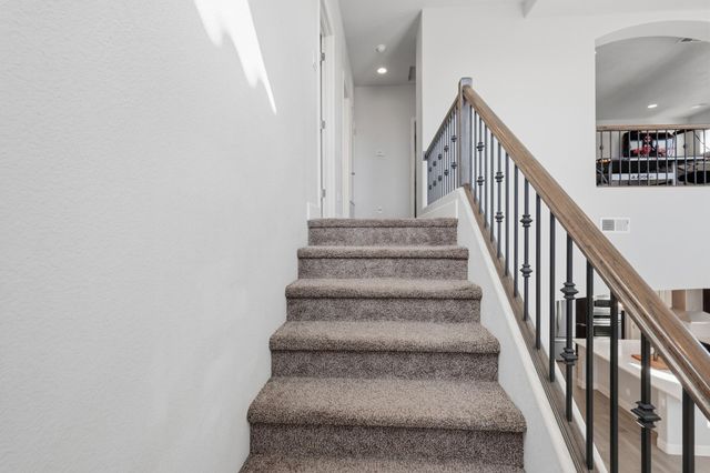 7320 Two Rock Road NW, Albuquerque, NM 87114