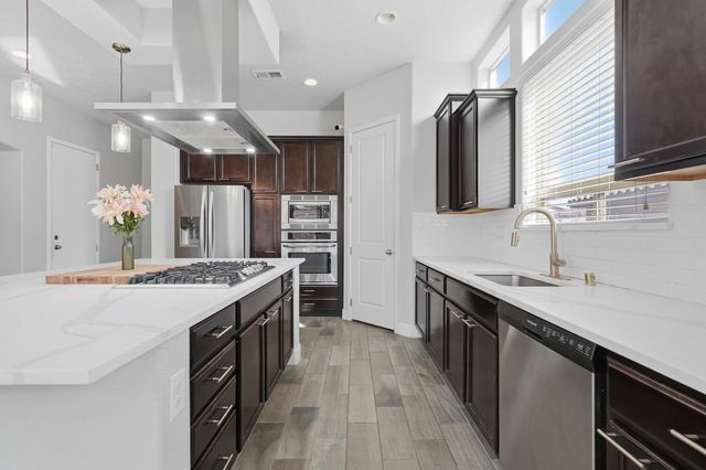 7320 Two Rock Road NW, Albuquerque, NM 87114