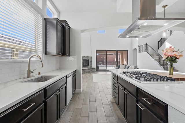 7320 Two Rock Road NW, Albuquerque, NM 87114