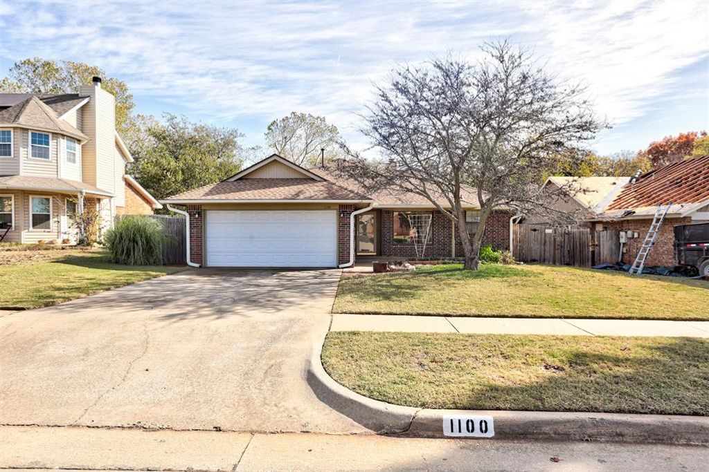 1100 David Road, Moore, OK 73160