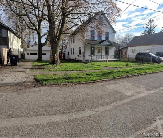 15 Gravel Place, Lackawanna, NY 14218