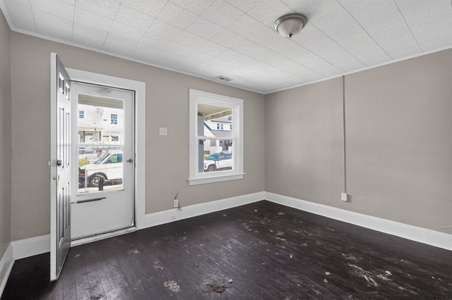 229 S Eureka Avenue, Columbus, OH 43204