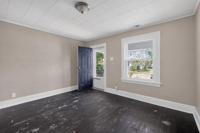 229 S Eureka Avenue, Columbus, OH 43204
