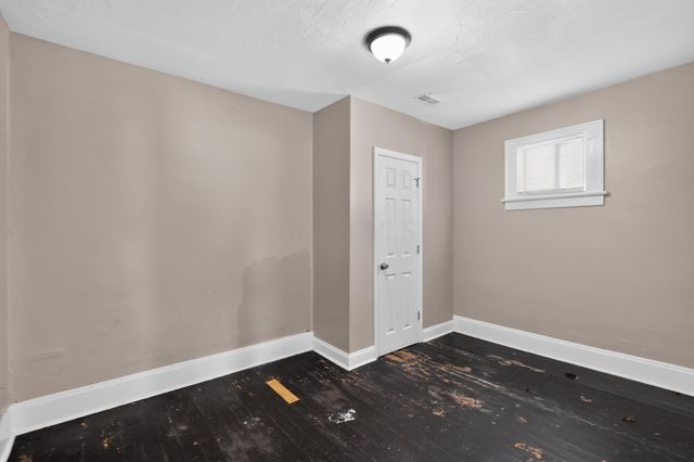 229 S Eureka Avenue, Columbus, OH 43204
