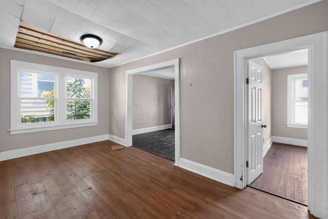 229 S Eureka Avenue, Columbus, OH 43204