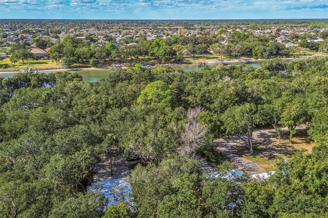 111 HERNANDEZ AVENUE, Palm Coast, FL 32137