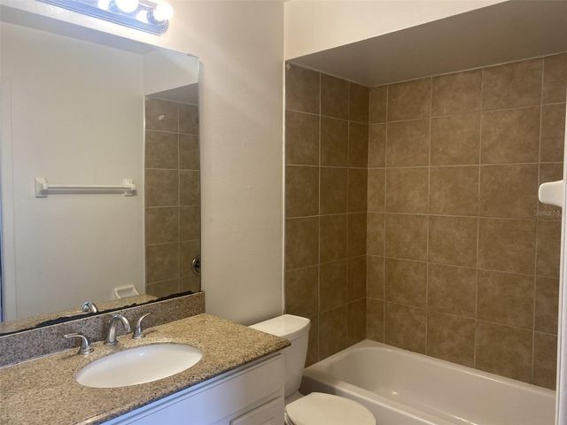 47 W LAS PALMAS WAY, Kissimmee, FL 34743