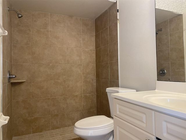 47 W LAS PALMAS WAY, Kissimmee, FL 34743