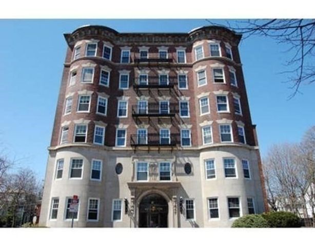 55 Magazine 54, Cambridge, MA 02139