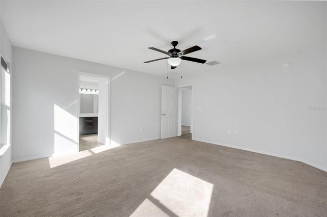 900 KINGFISHER DRIVE, Haines City, FL 33844