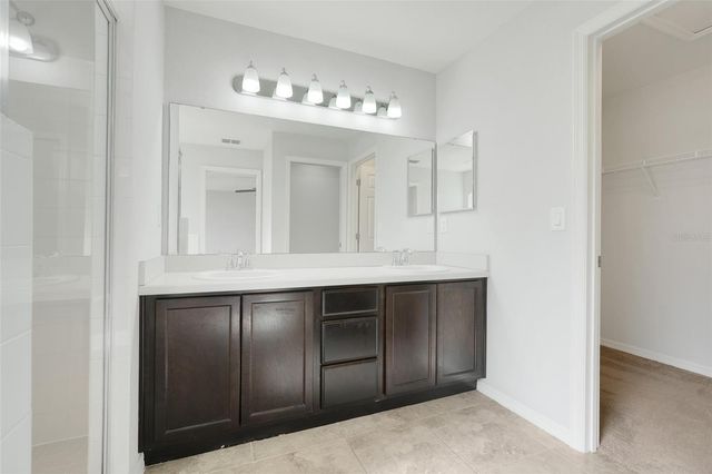 900 KINGFISHER DRIVE, Haines City, FL 33844