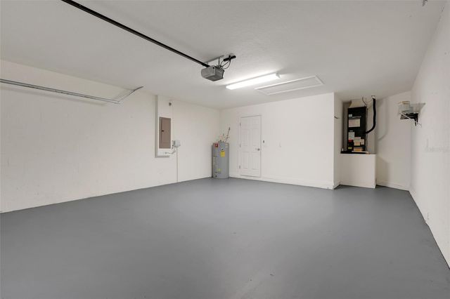 900 KINGFISHER DRIVE, Haines City, FL 33844