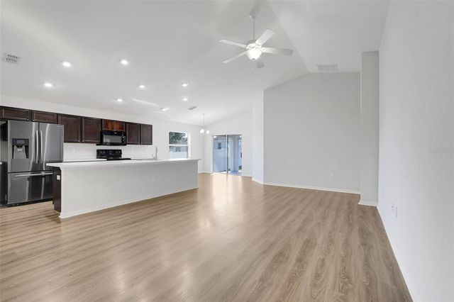 900 KINGFISHER DRIVE, Haines City, FL 33844