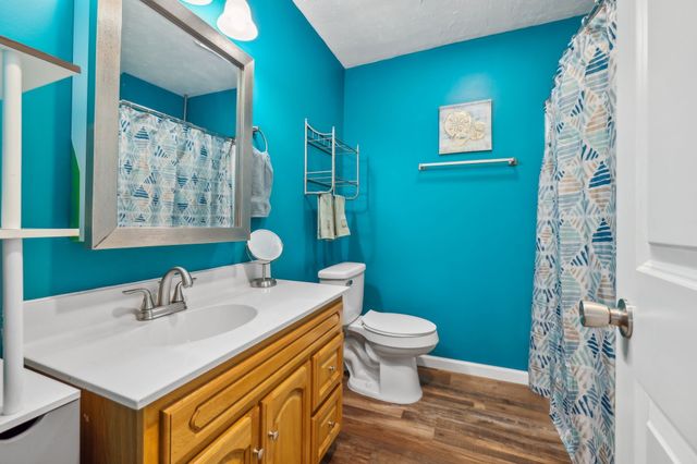 109 Hall St, Hartsville, TN 37074