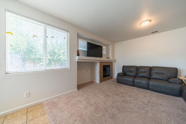 1000 Georgia Avenue, Madera, CA 93637