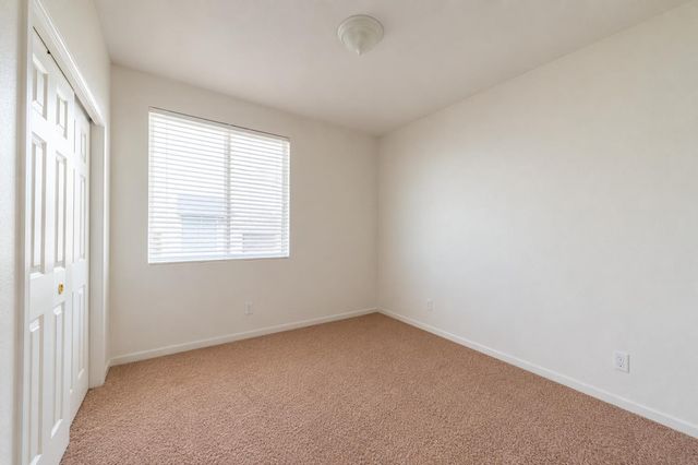 1000 Georgia Avenue, Madera, CA 93637