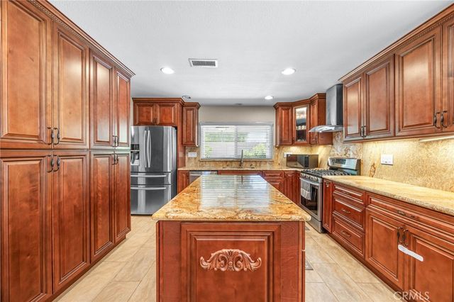 18709 Cortner Ave, Cerritos, CA 90703