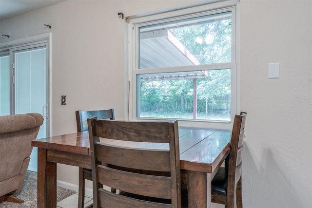 9708 NE 3rd Place, Oklahoma City, OK 73130