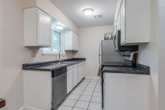 9708 NE 3rd Place, Oklahoma City, OK 73130